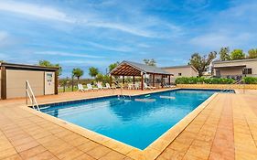 Kalbarri Tudor Holiday Park